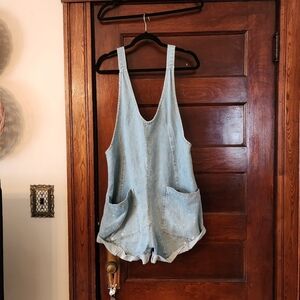 Free People Hot Shot Shortall